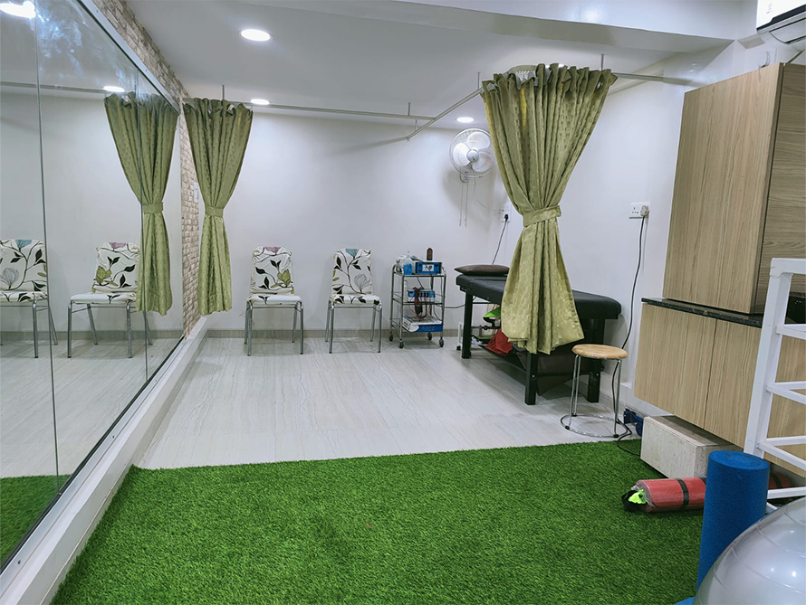 Best physiotherapists in nigdi